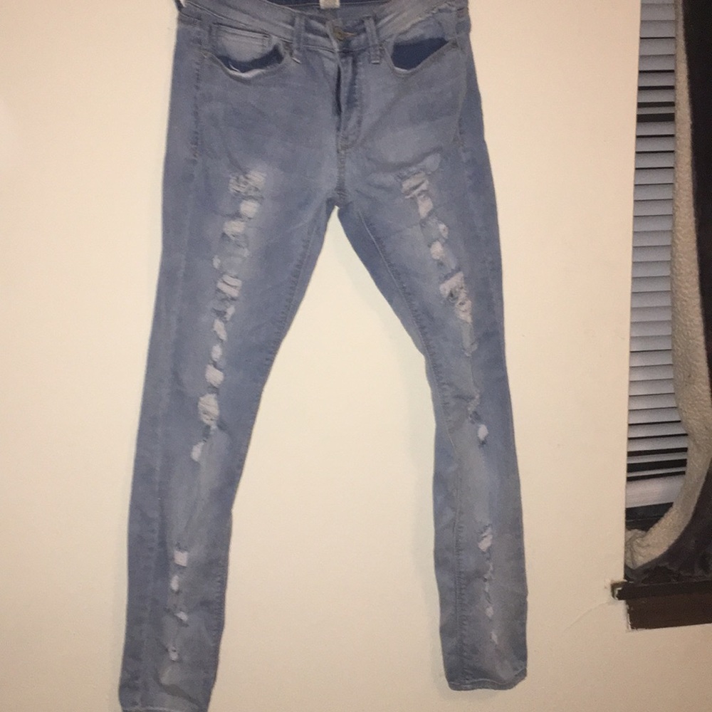 Low rise distressed skinny jeans